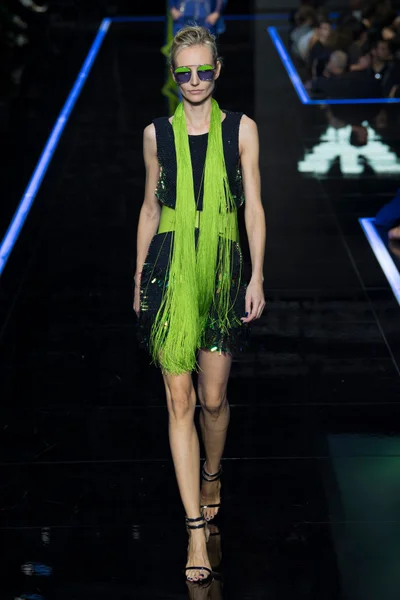 Look 152